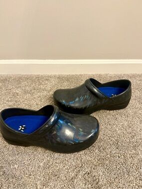 Anywear Brand Navy Slip-On Clogs with Unique Iridescent Holographic Pattern